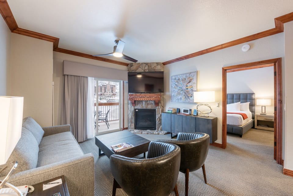 Living room with queen size sofa sleeper