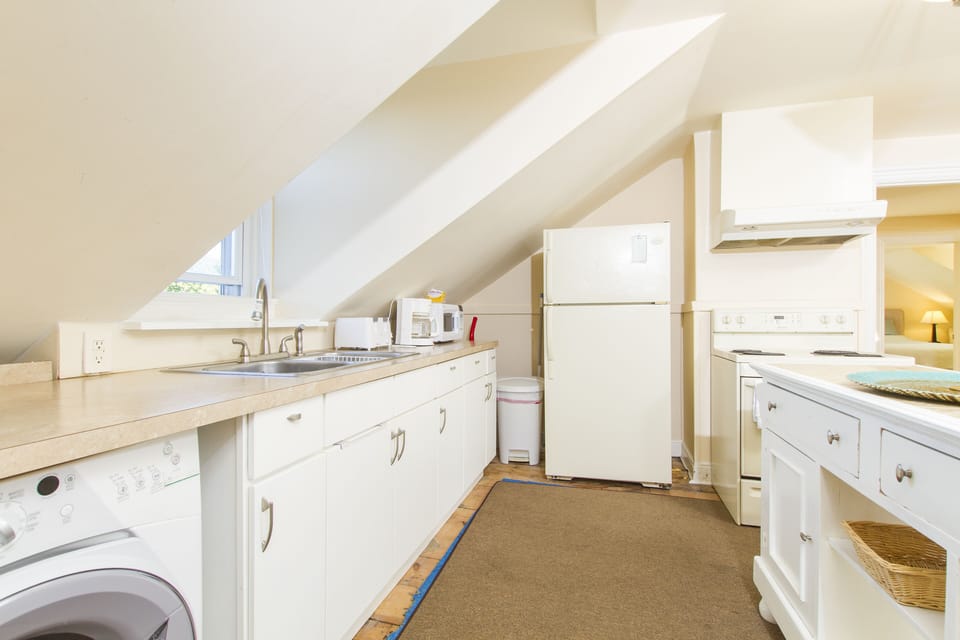 Kitchen Counter