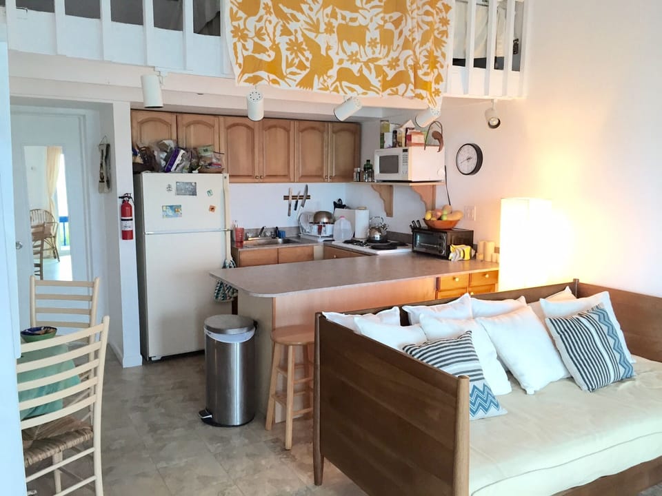 Full kitchen, washer, dryer