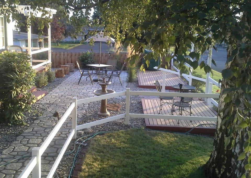 Patio and decks galore!