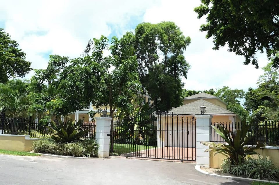 Remote control Electric Gate and a two car garage for your comfort and convenience