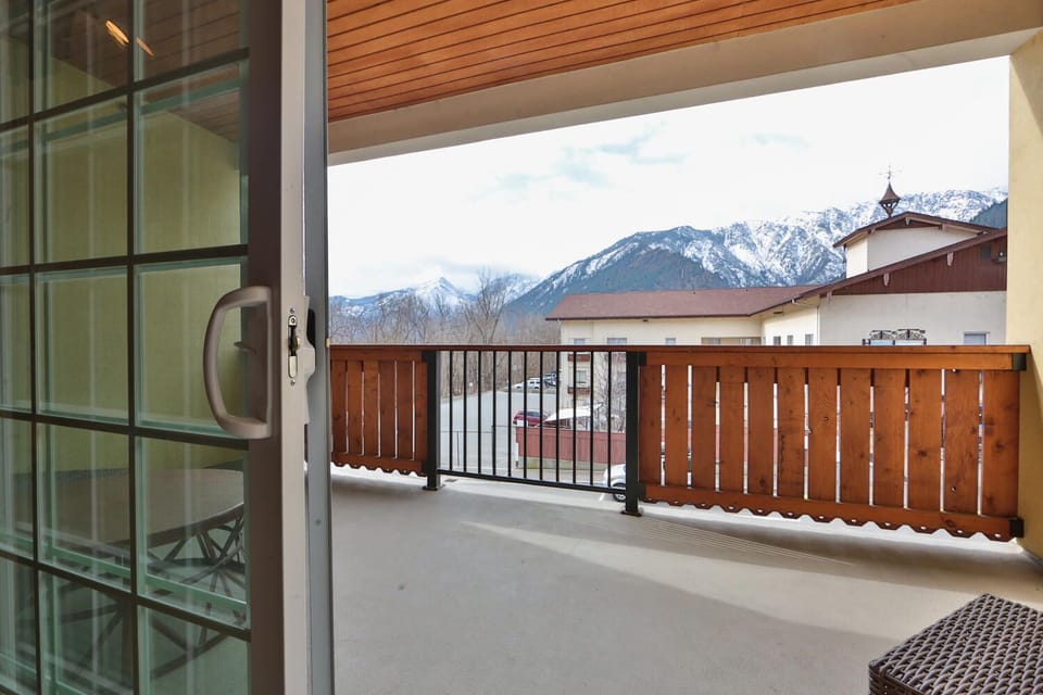 Balcony offers great sunsets,people watching,& a perfect spot for morning coffee