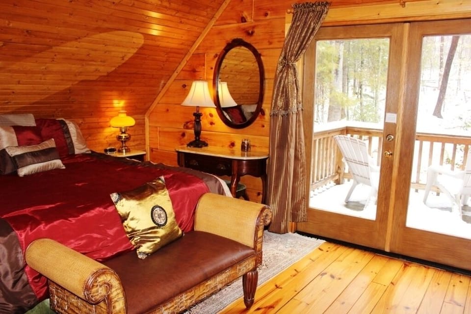 Upstairs King Bedroom (well, half of it)