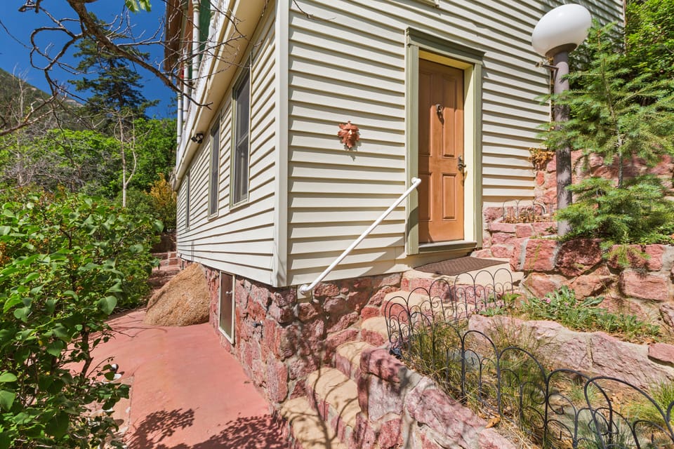 Side entry