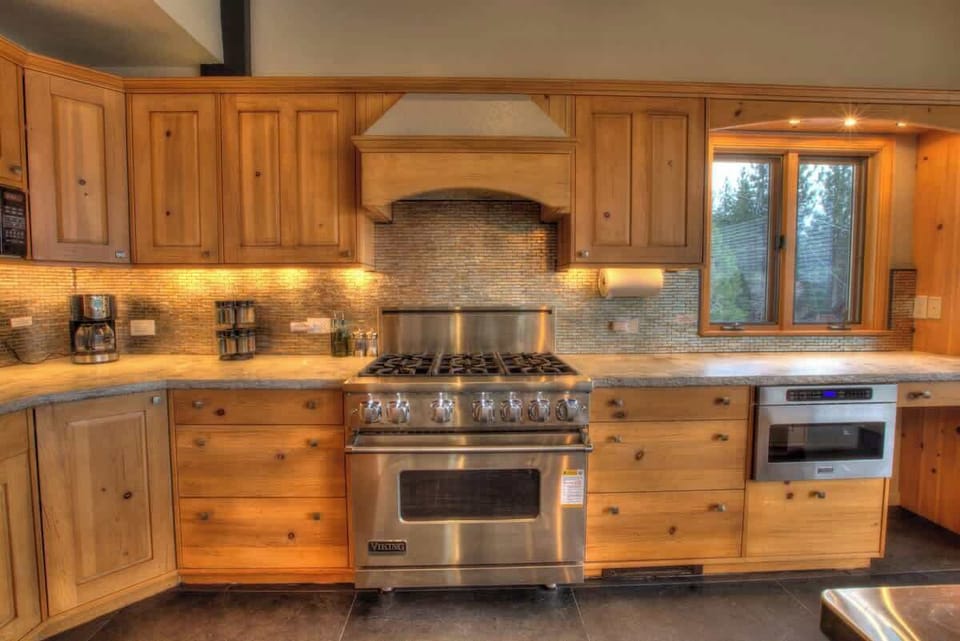 Gourmet kitchen with Viking appliances