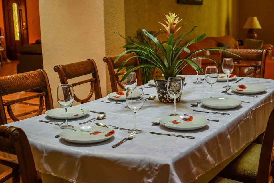 Dining room seats up to 20