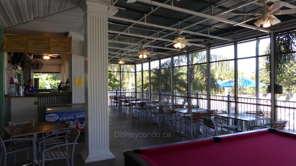 Mambos Bar/Clubhouse