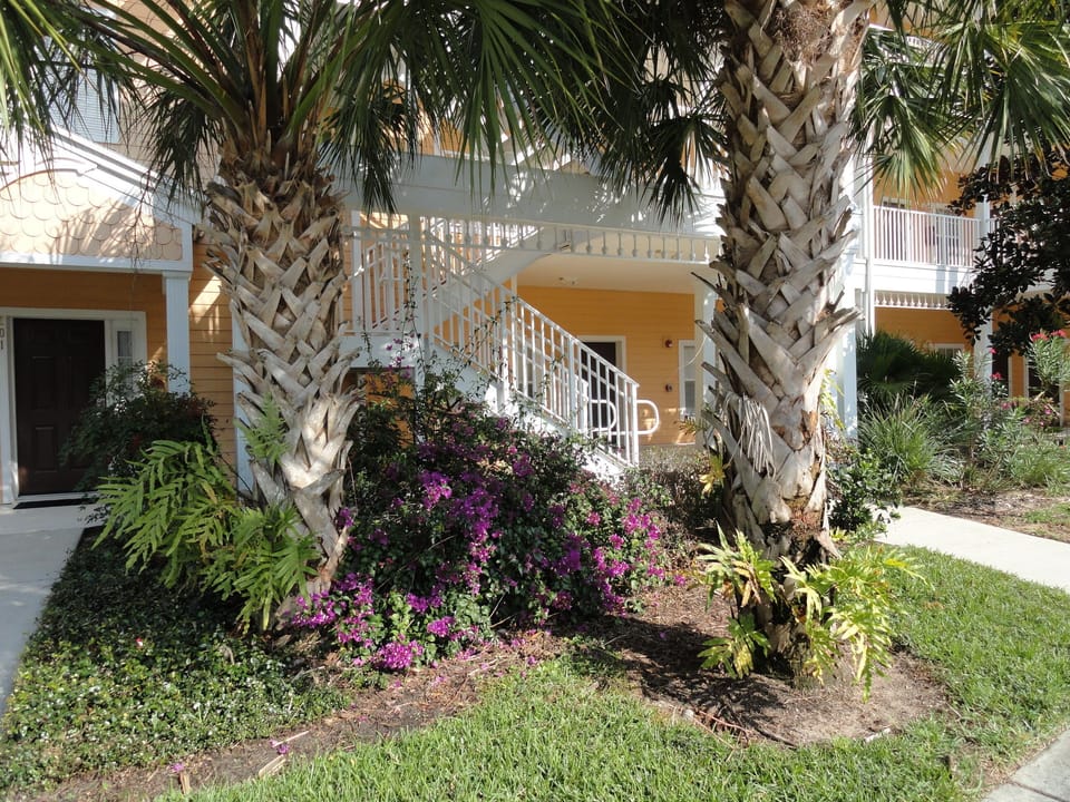 Bahama Bay Villas