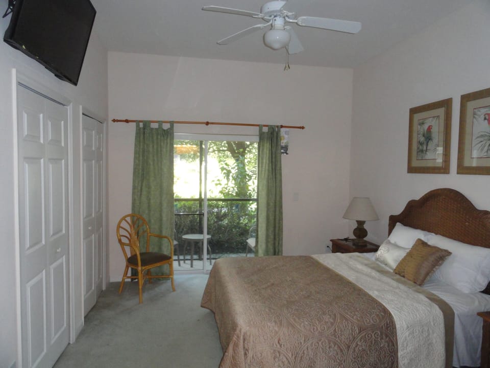 Master Bedroom w/ balcony, 46' flat screen tv