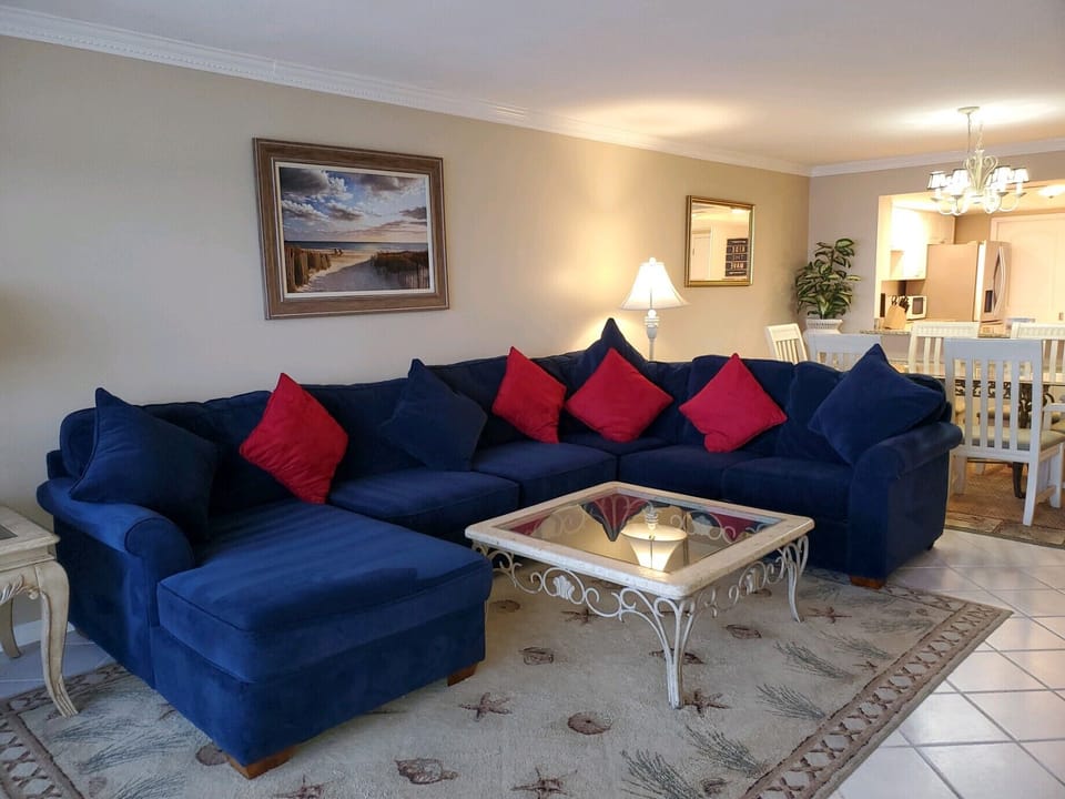 Sectional Sofa
