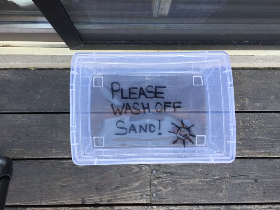 Leave the sand at the beach please! 