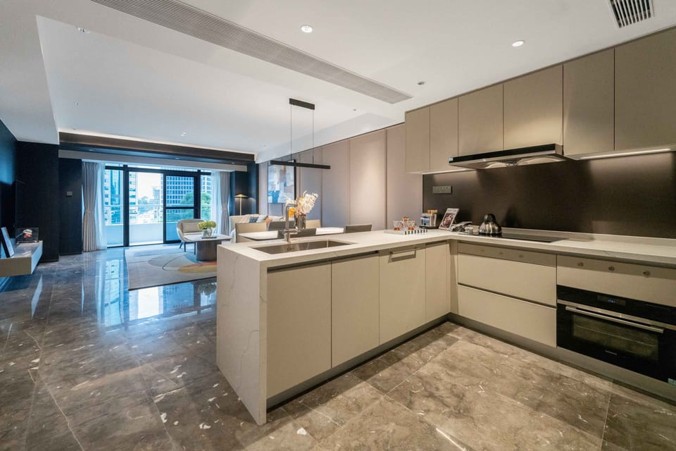1 Bedroom Premier | Private kitchen | Full-size fridge, microwave, paper towels