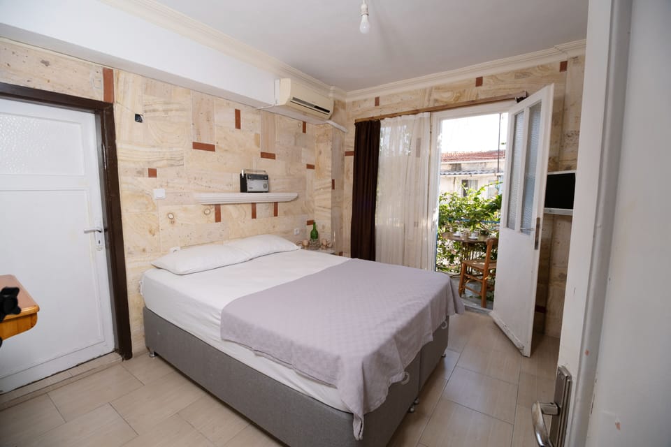 Single Room | Minibar, WiFi (free)