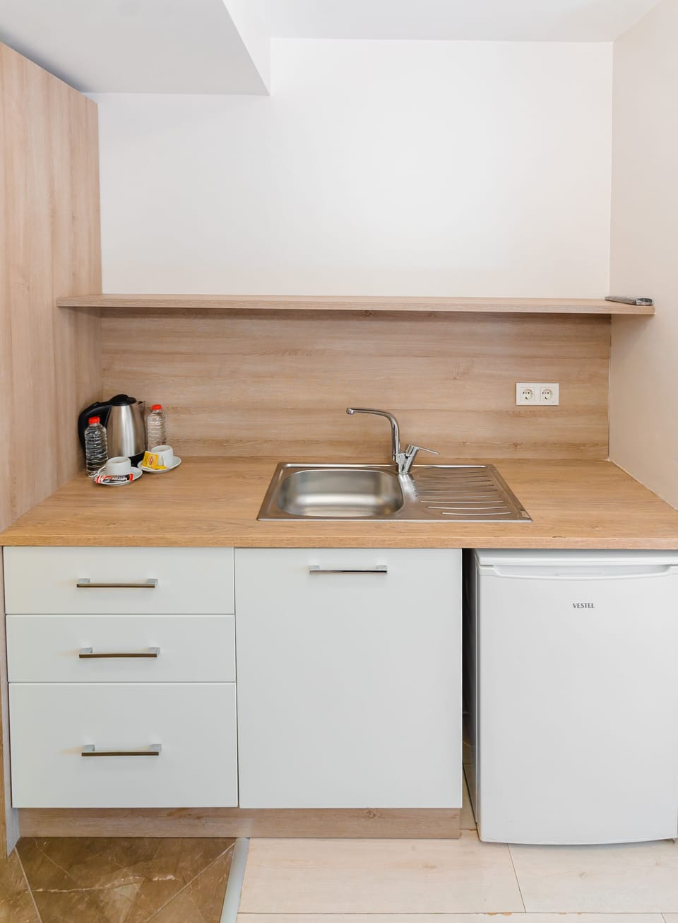 Standard Double or Twin Room | Private kitchen | Fridge, electric kettle
