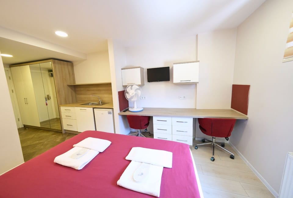 Standard Double or Twin Room | Premium bedding, minibar, blackout drapes, soundproofing