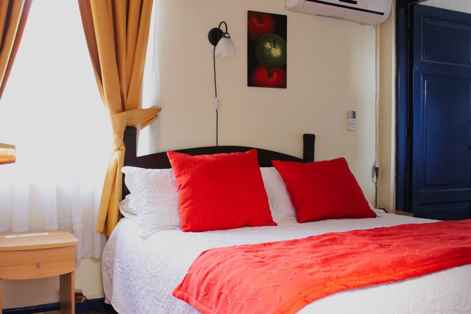 Standard Double Room, 1 Double Bed | Desk, WiFi (free)