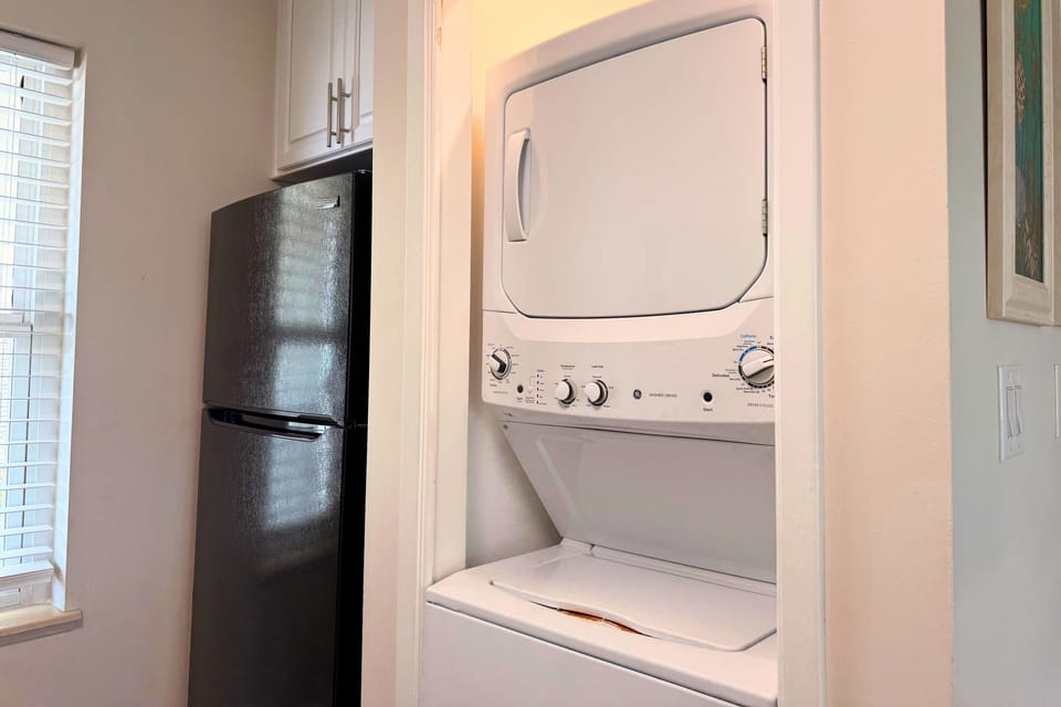 Condo, 2 Bedrooms | Interior