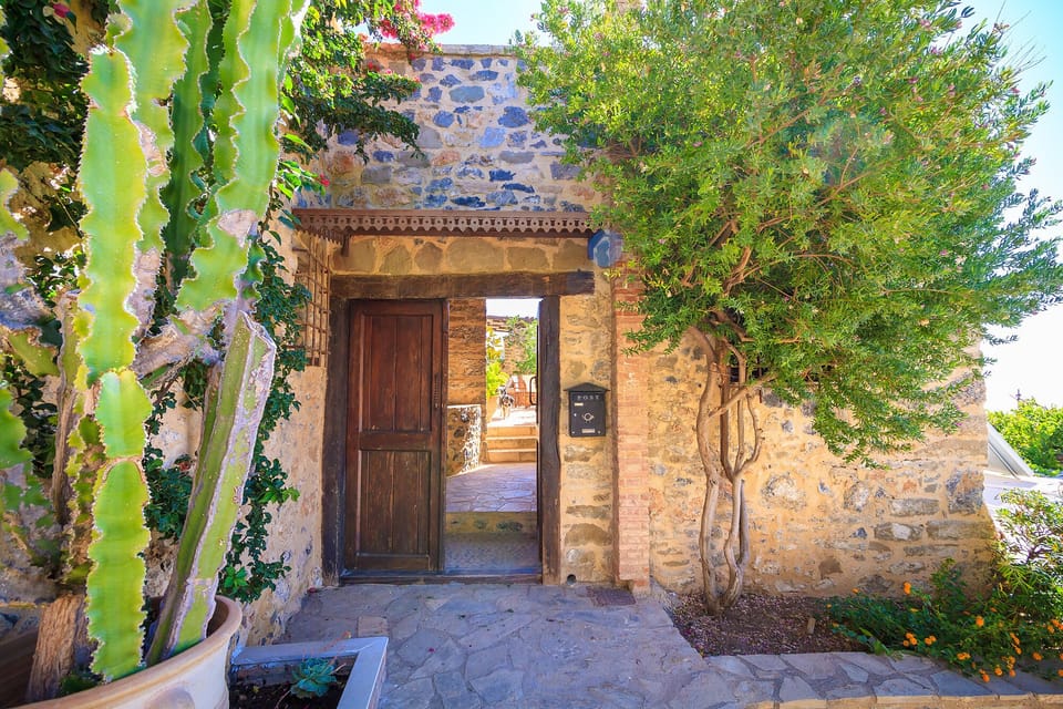MAIN ENTRANCE -courtyard in the back