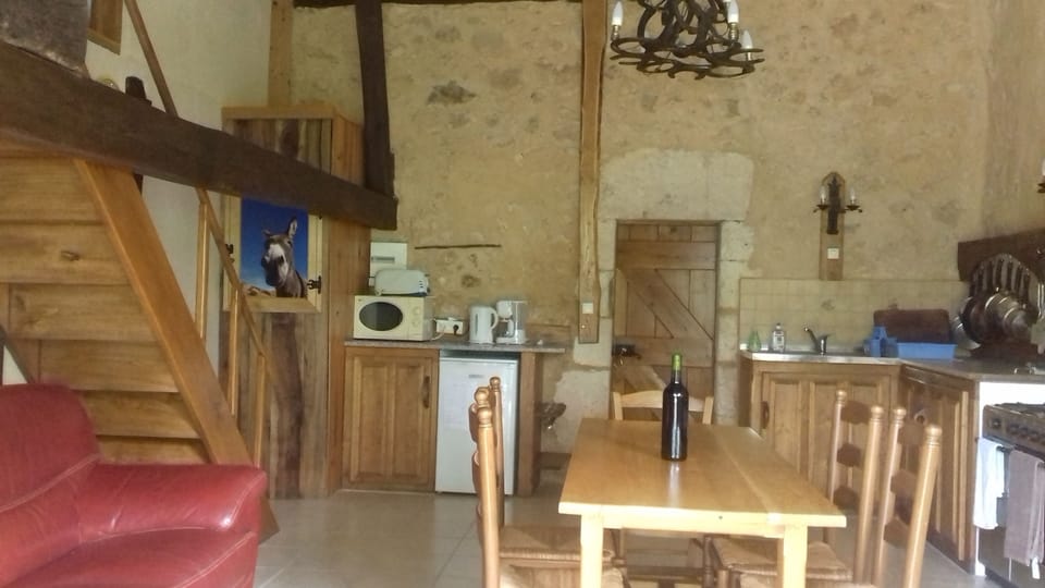 kitchen / salon