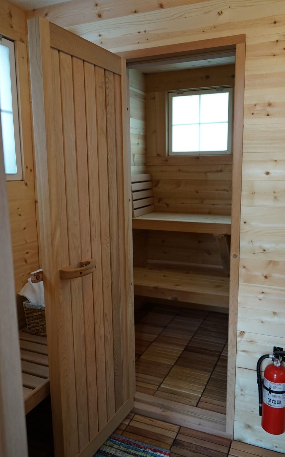 See the detailed instructions on how to order your sauna experience.