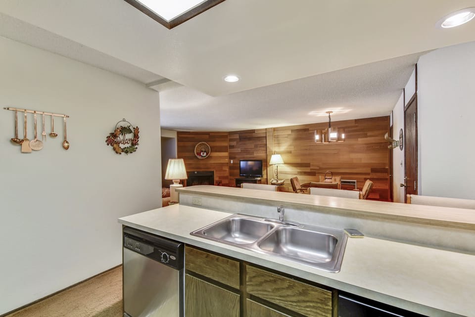 Floor Plan-Kitchen-_DSC0096