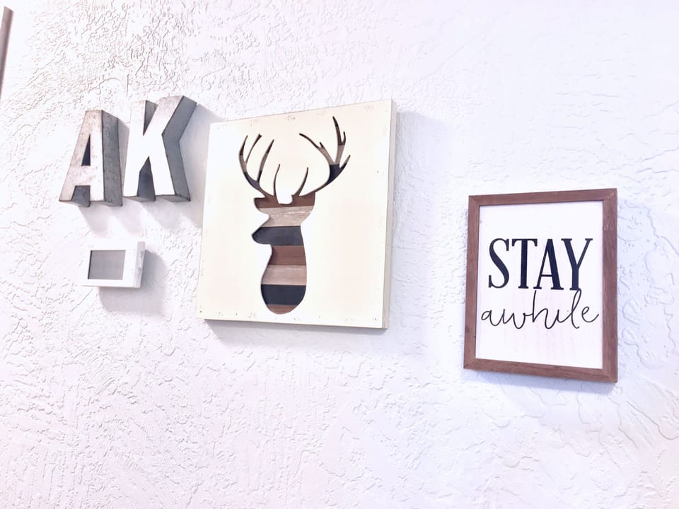 "This was by far the nicest home we have stayed in. Thank you Paul & Darlene."-P