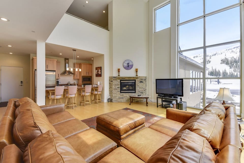 Main Level-Living Area