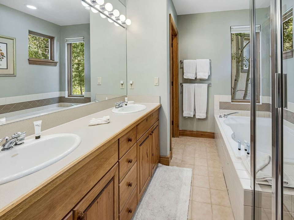 Main Bathroom