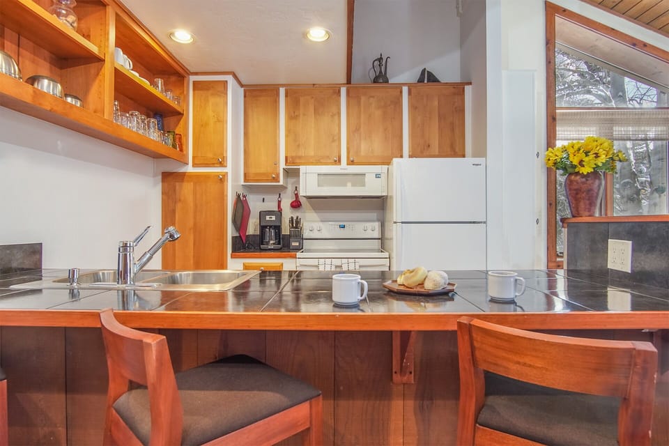 Breakfast Bar