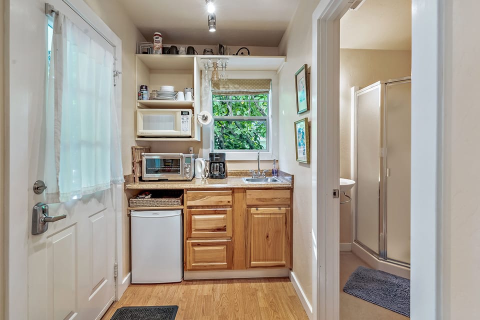 Kitchenette