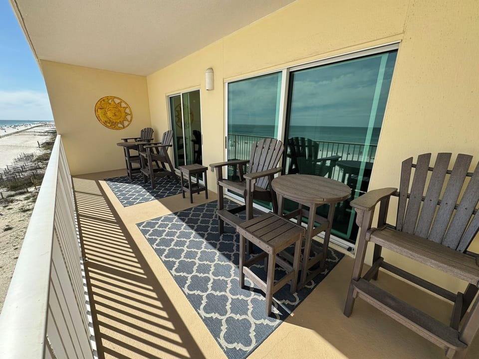 Comfy Breezesta furniture on the balcony