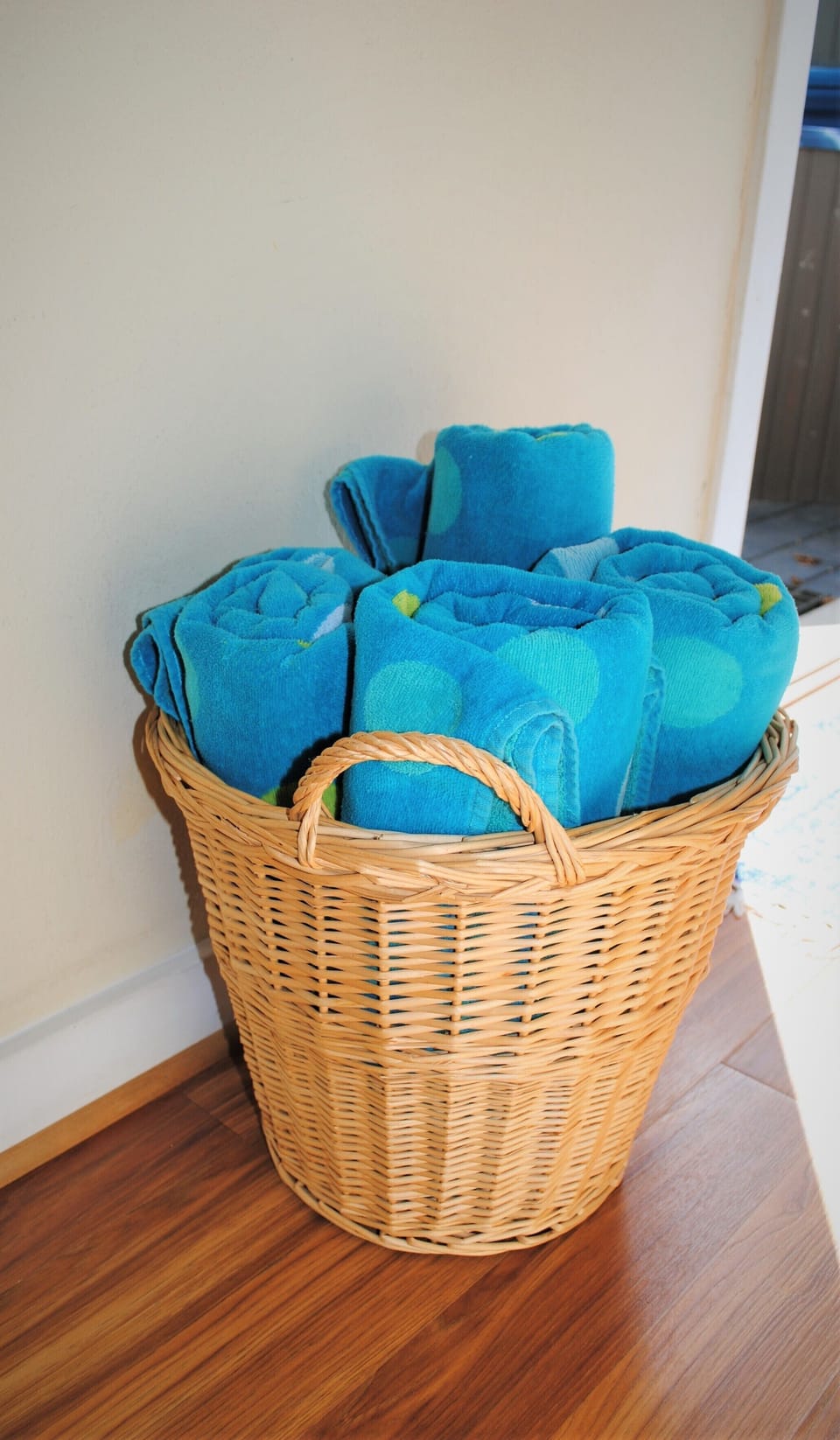 Beach towels provided for the hot tub/ outdoor use.