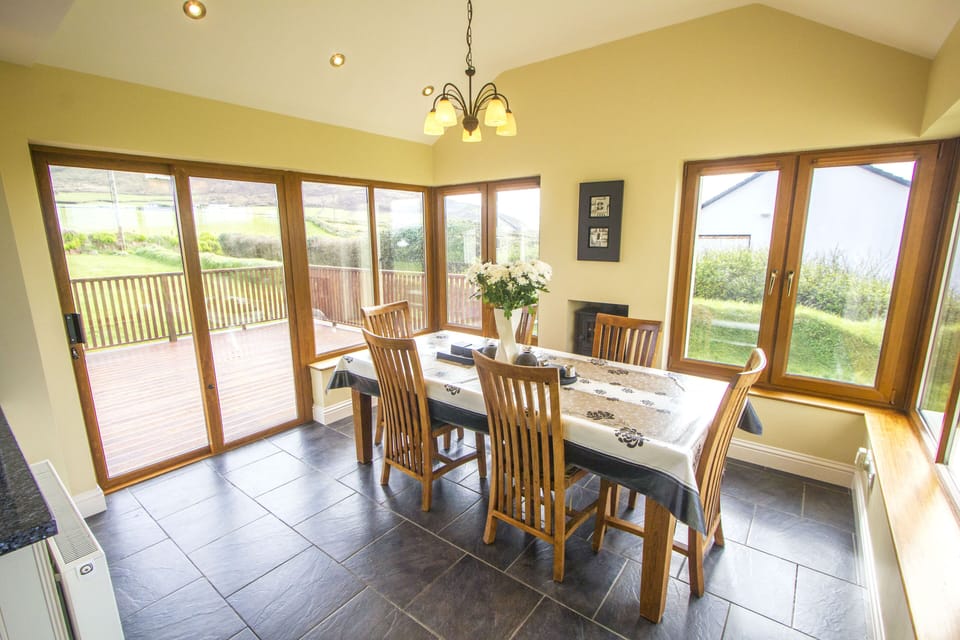 Beautiful fully equipped country Kitchen. Wonderful Ocean and Mountain Views. 