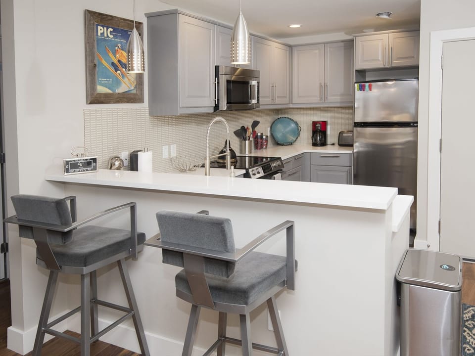 Counter Seating