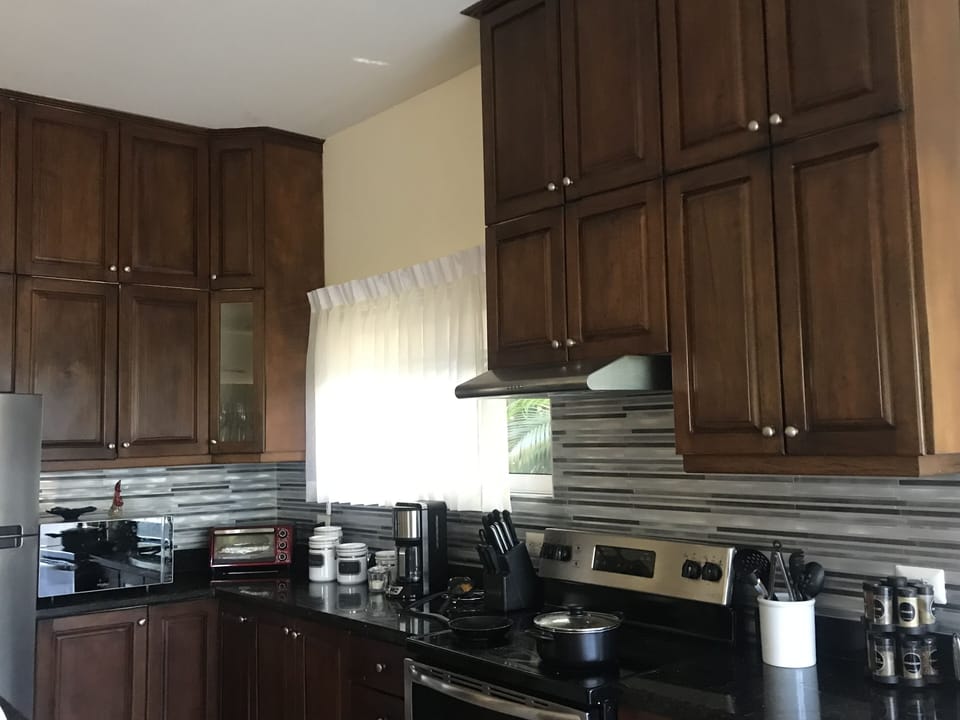 Kitchen updated in 2022
