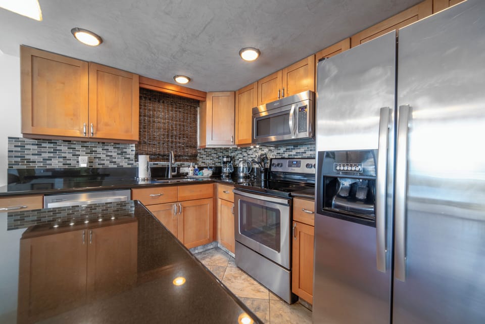 Fully stocked kitchen