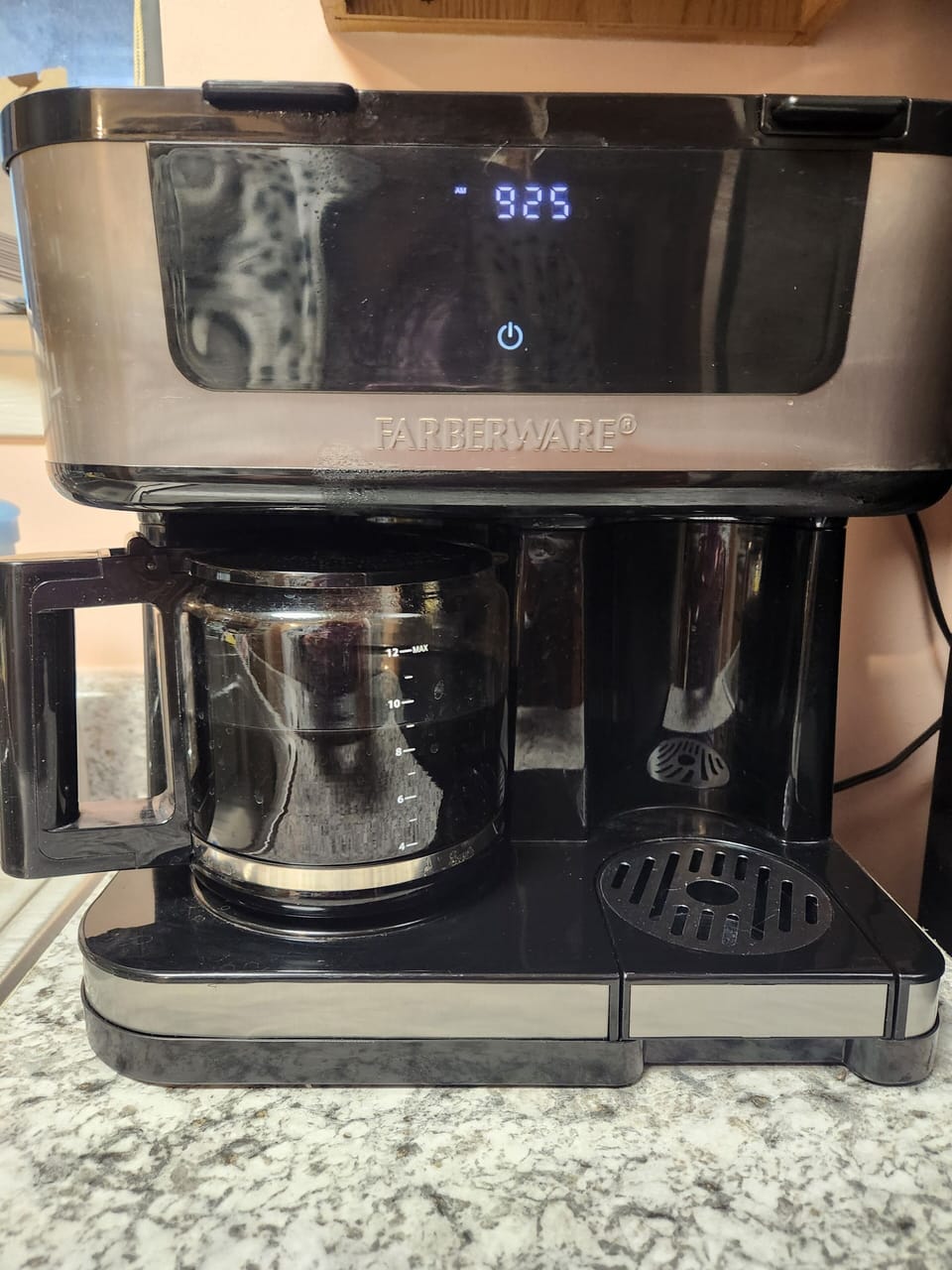 Coffee Pot & K-Cup Combo