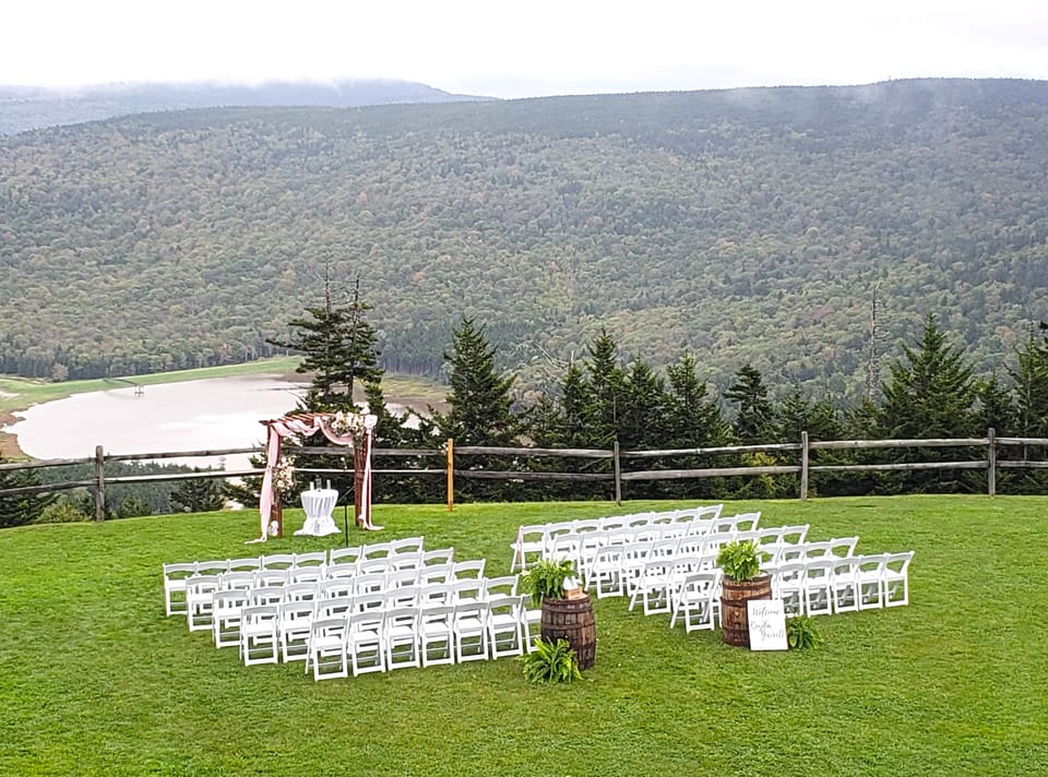 Snowshoe's Split Rocks Pools - Heated - slides, hot tubs, and sauna. 