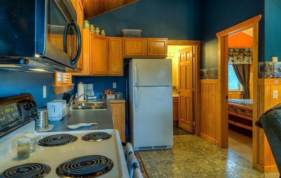 Full Kitchen