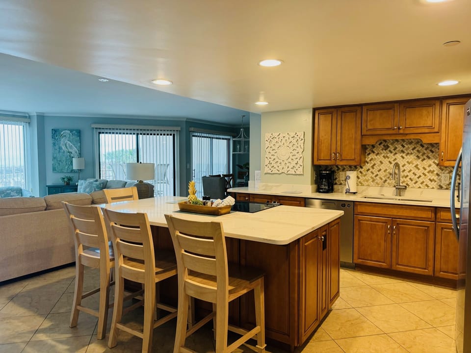Plenty of Space for Cooks and Spectators