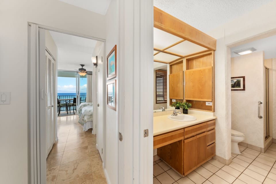 2nd Bathroom