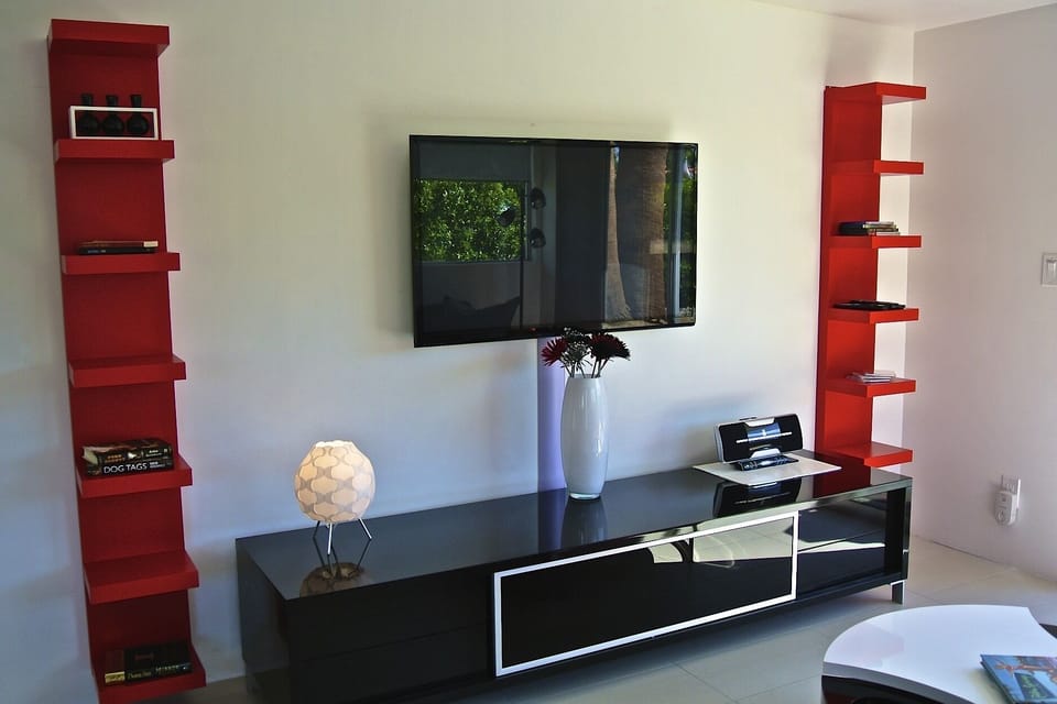 Watch a movie on the 50" tv w/ BluRay Player