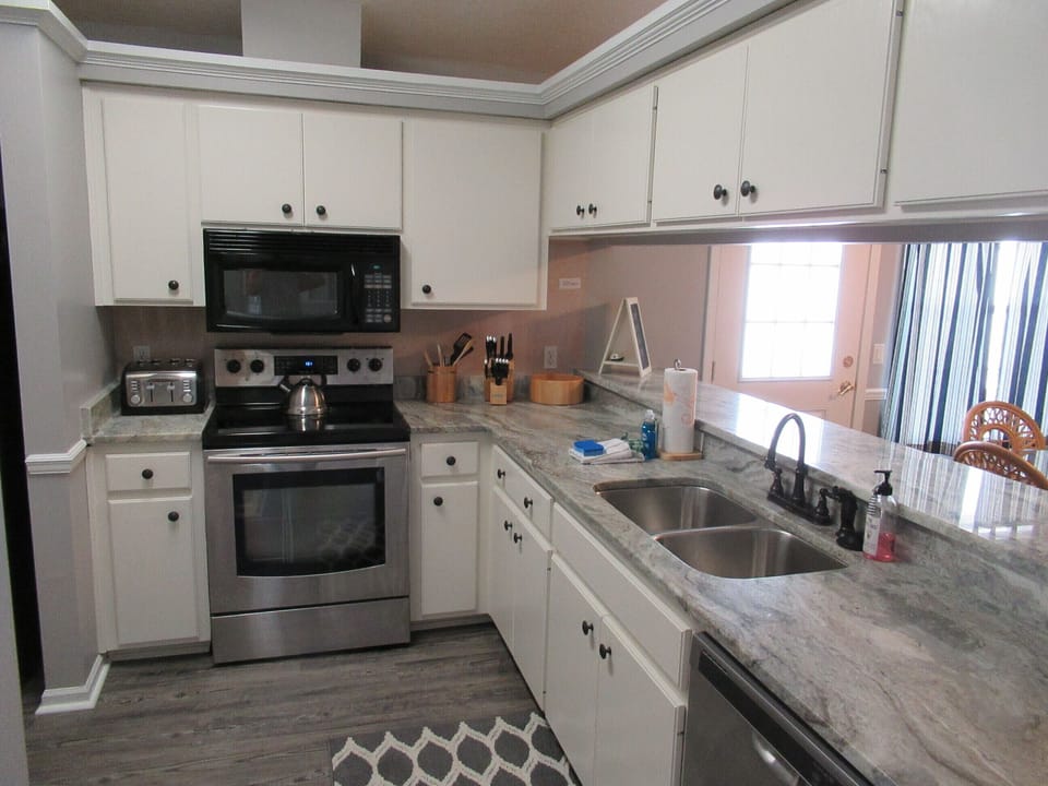 Kitchen area