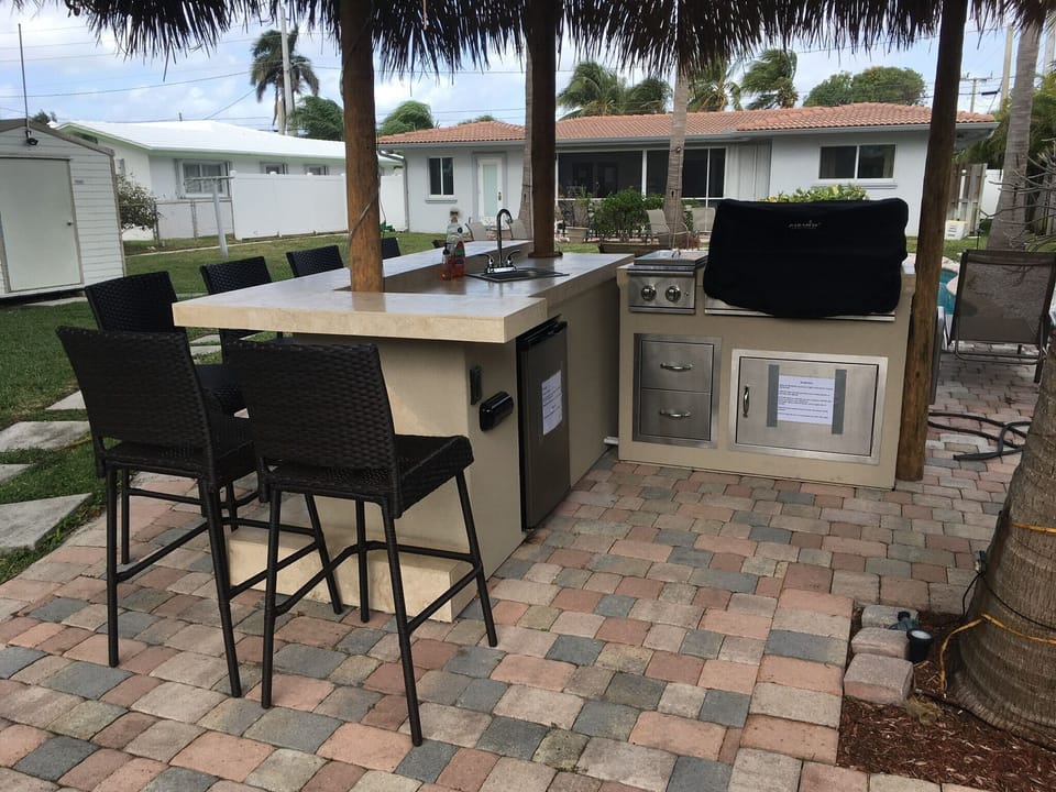 Brand new tiki hut/tiki bar