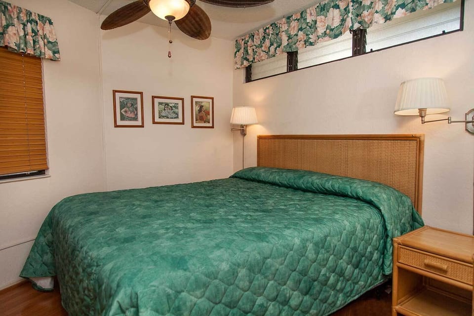 King pillow top mattress