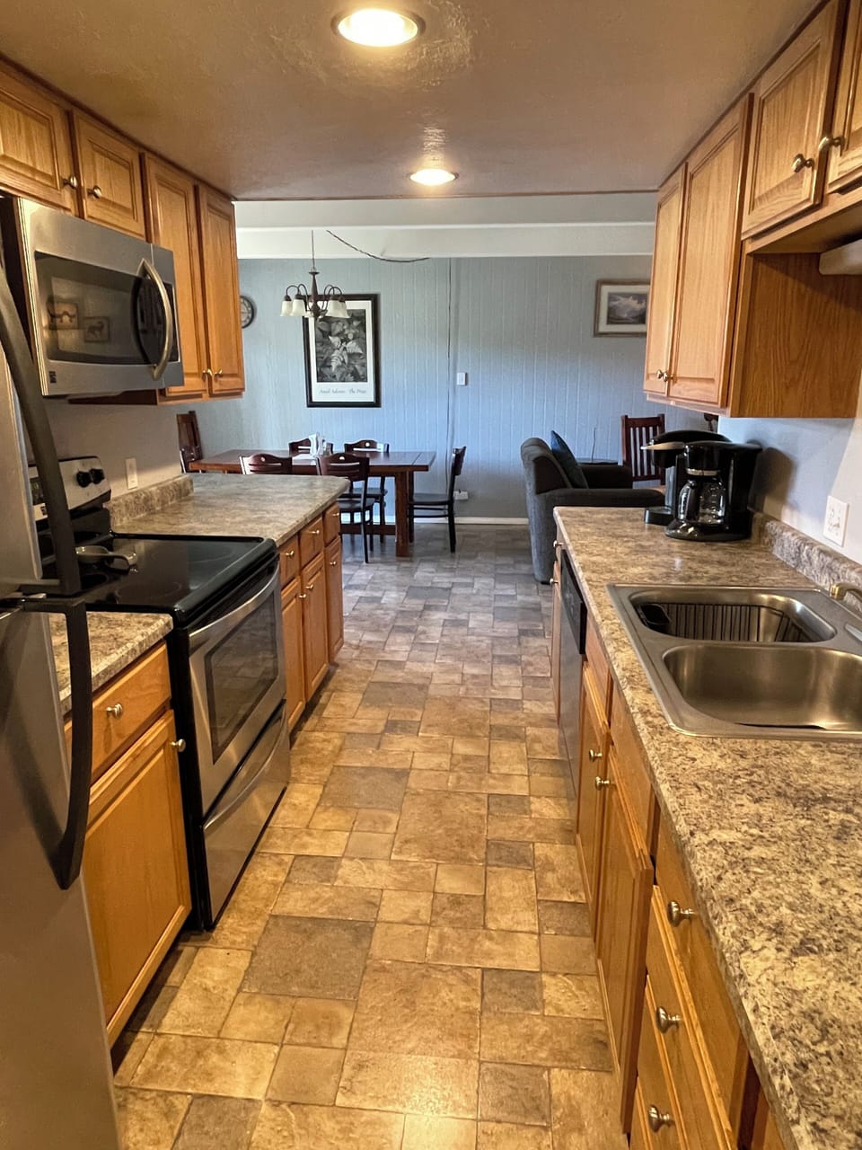 Kitchen equipped to make a simple or gourmet meal!