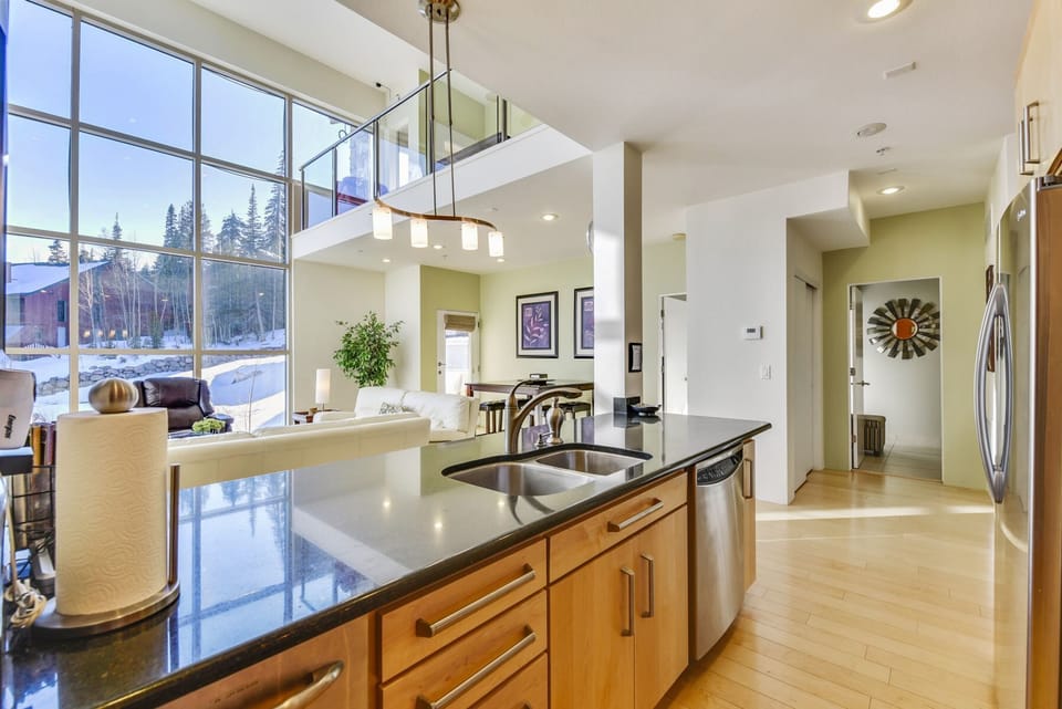 Main Level Kitchen