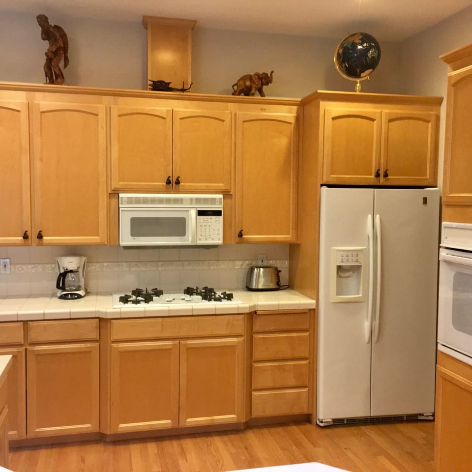 Fully equipped kitchen