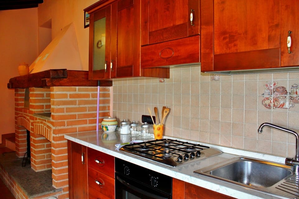 Apartment, 2 Bedrooms (Susino) | Soundproofing, iron/ironing board, free WiFi