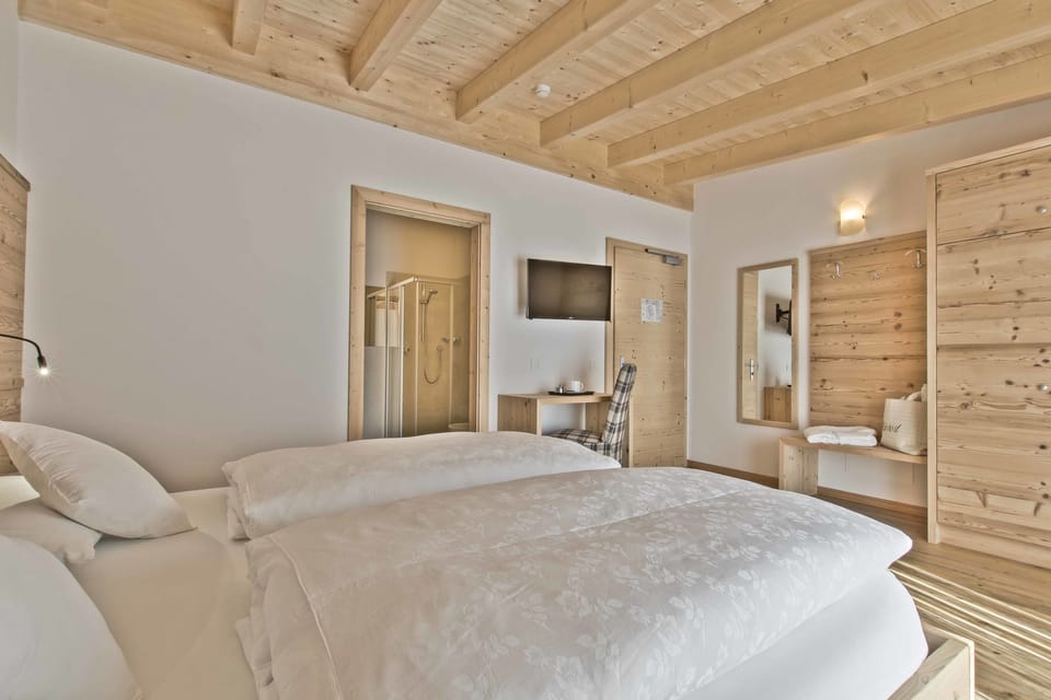 Superior Double Room | Premium bedding, down comforters, pillowtop beds, in-room safe
